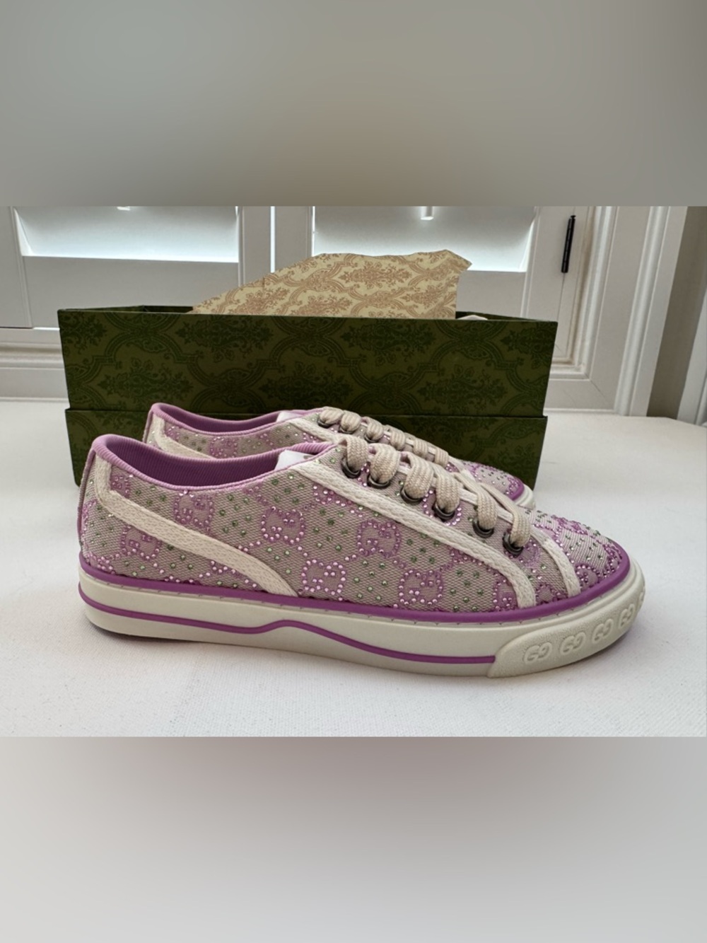Brand new w/box LUXE Tennis 1977 Sneakers Pink GG Canvas Crystal Detail Size 38